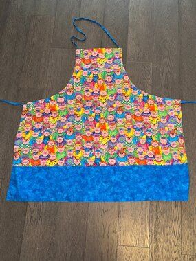 Handmade Child Kitchen Bib Apron size 10-12 Pigs Pockets Unique Baker